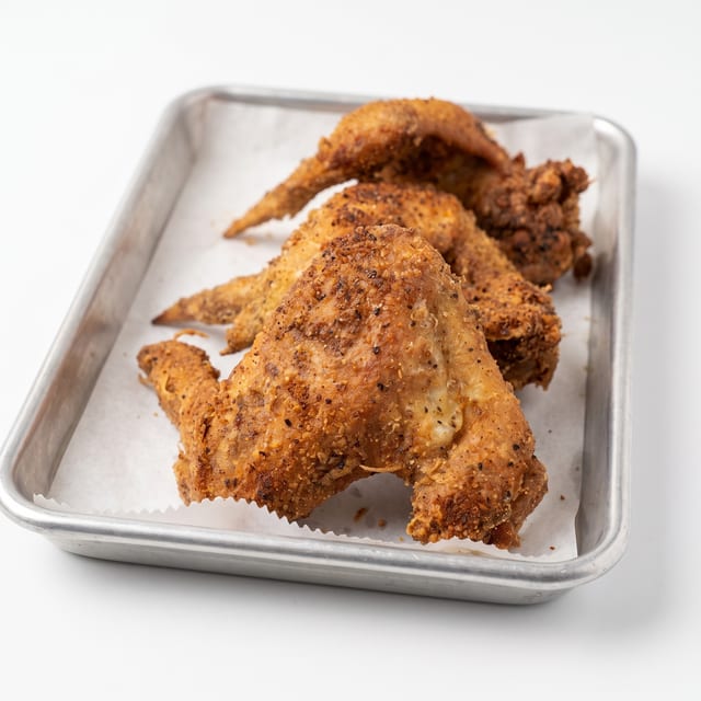 Three Wing Dinner.